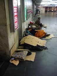 Hajléktalanok megsegítése