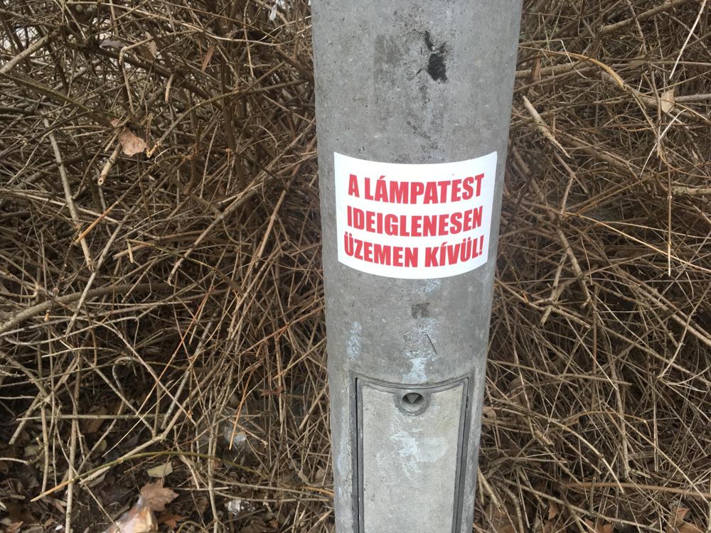 Kaposvári kikapcsolt lámpák